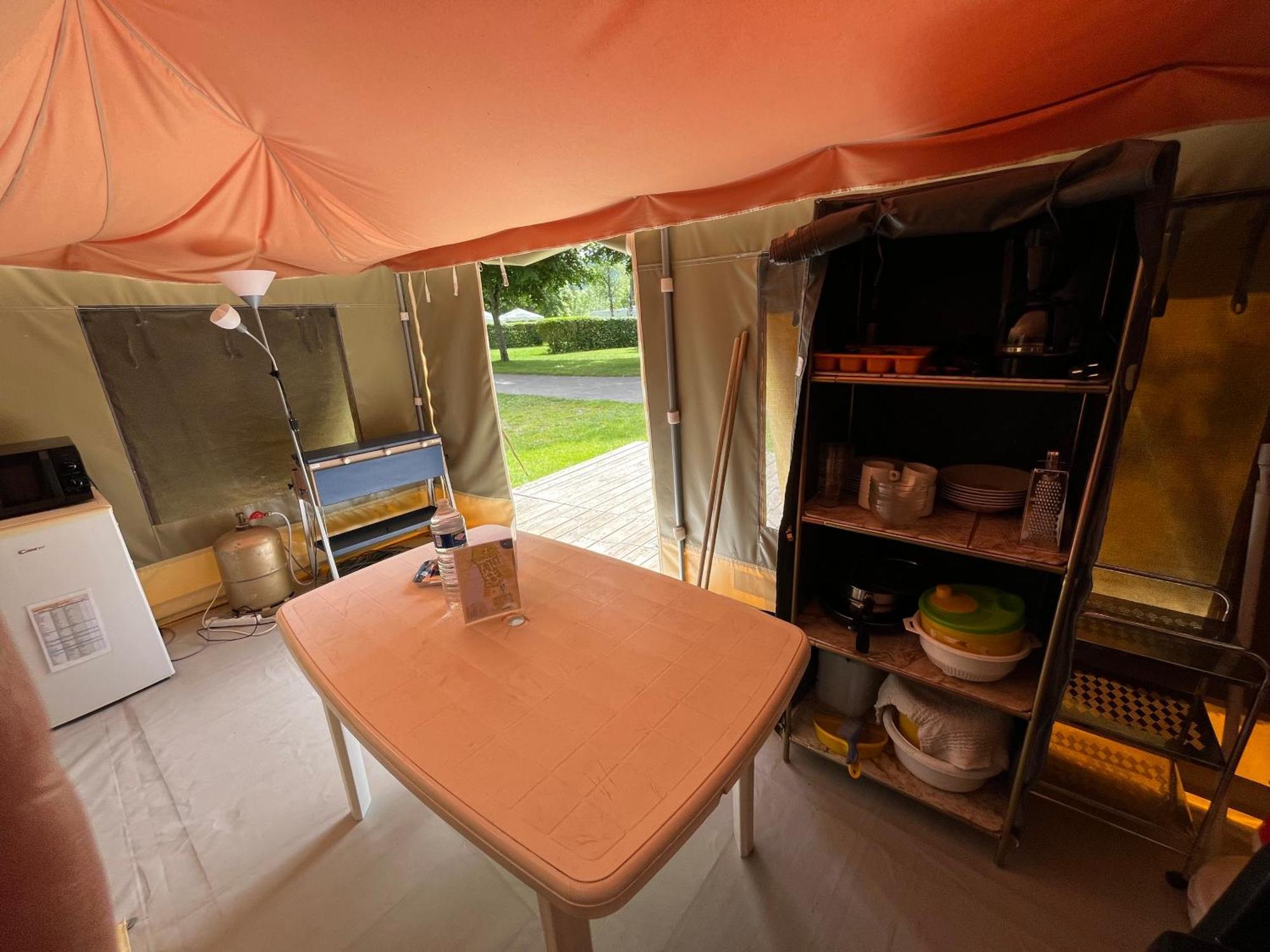 Camping De モンルイ・シュル・ロワール エクステリア 写真